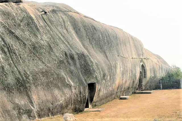 Grotte di Barabar Hill